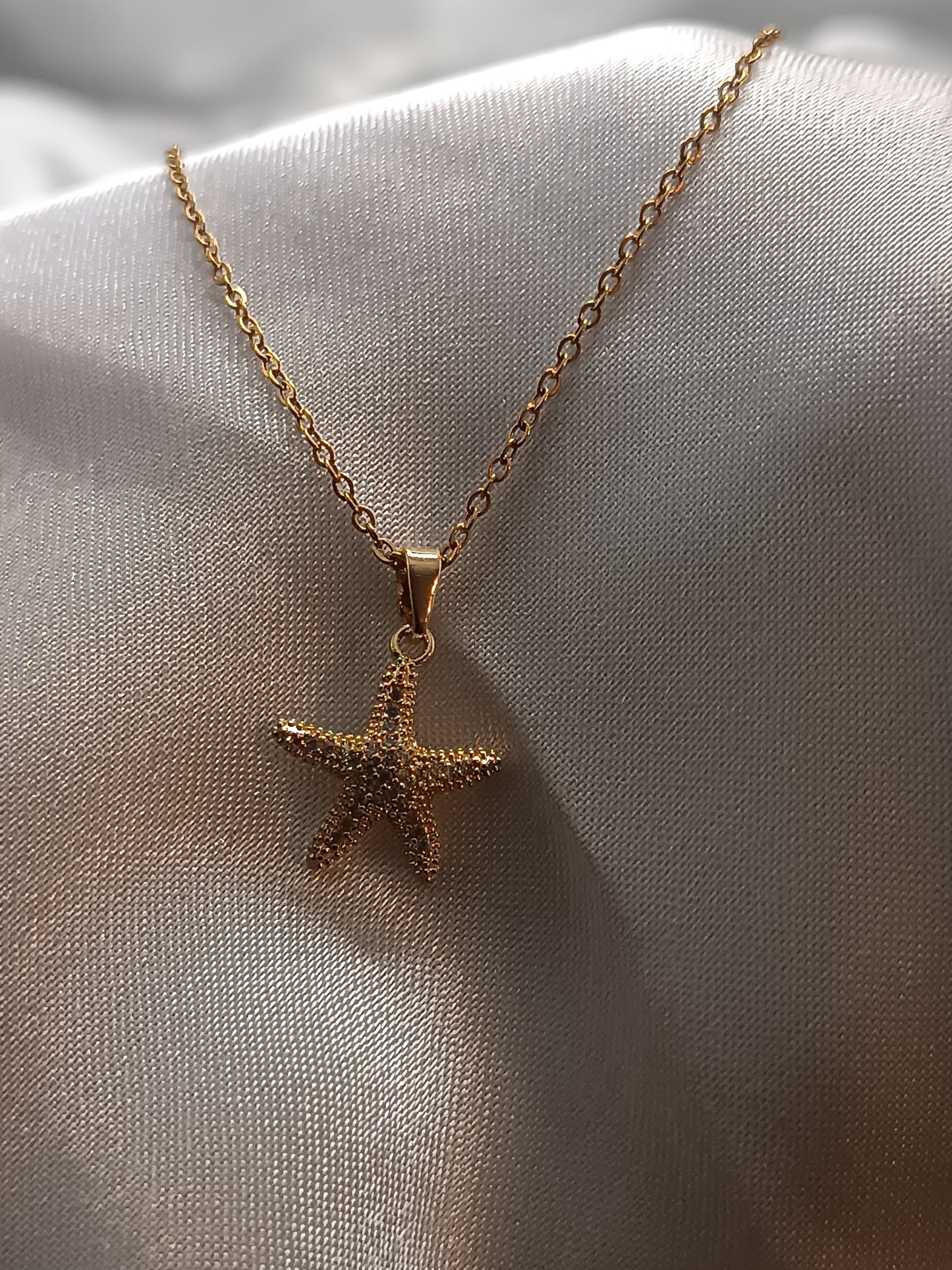 Collier Maya