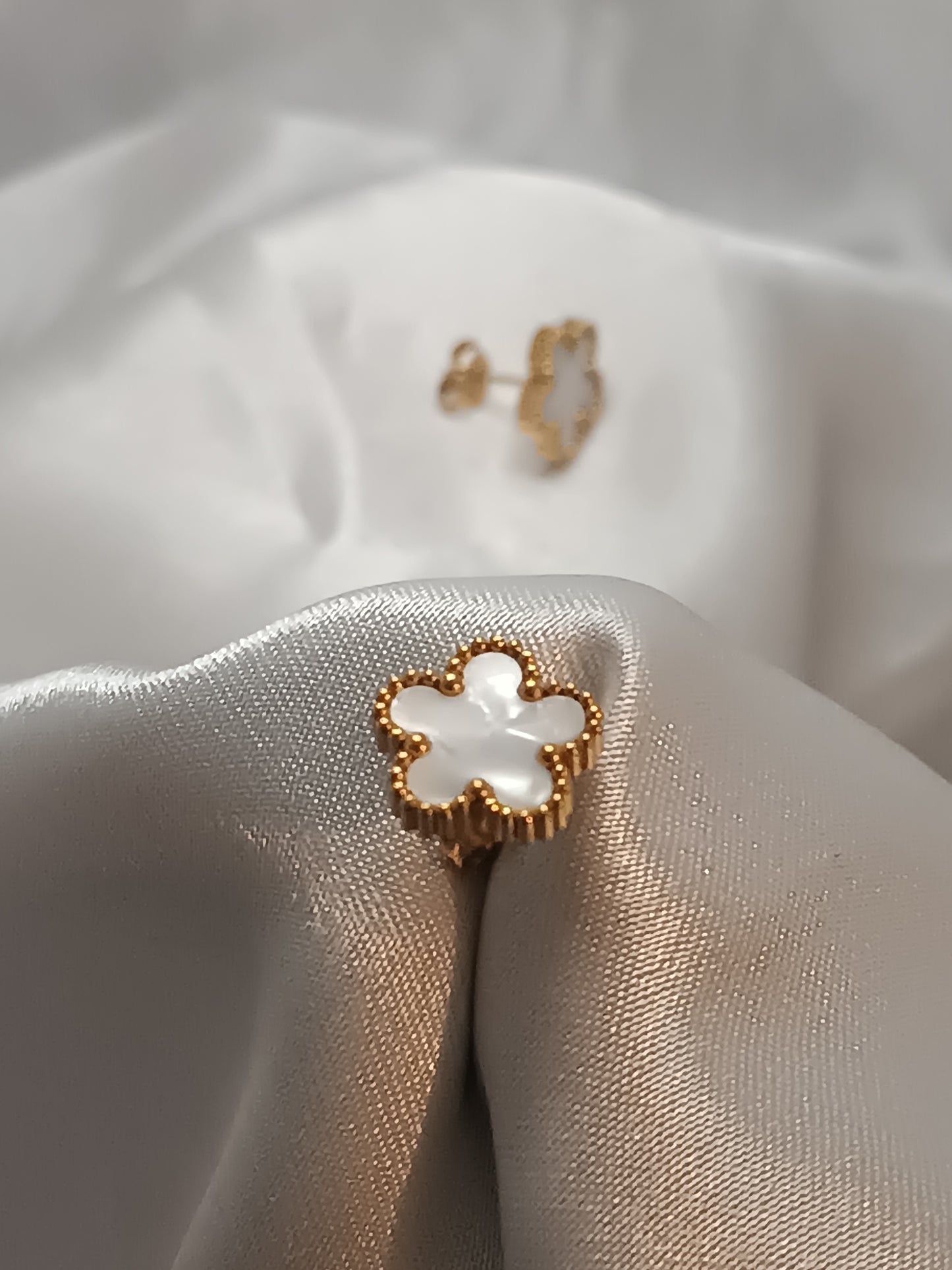 Boucles d'oreilles Flora
