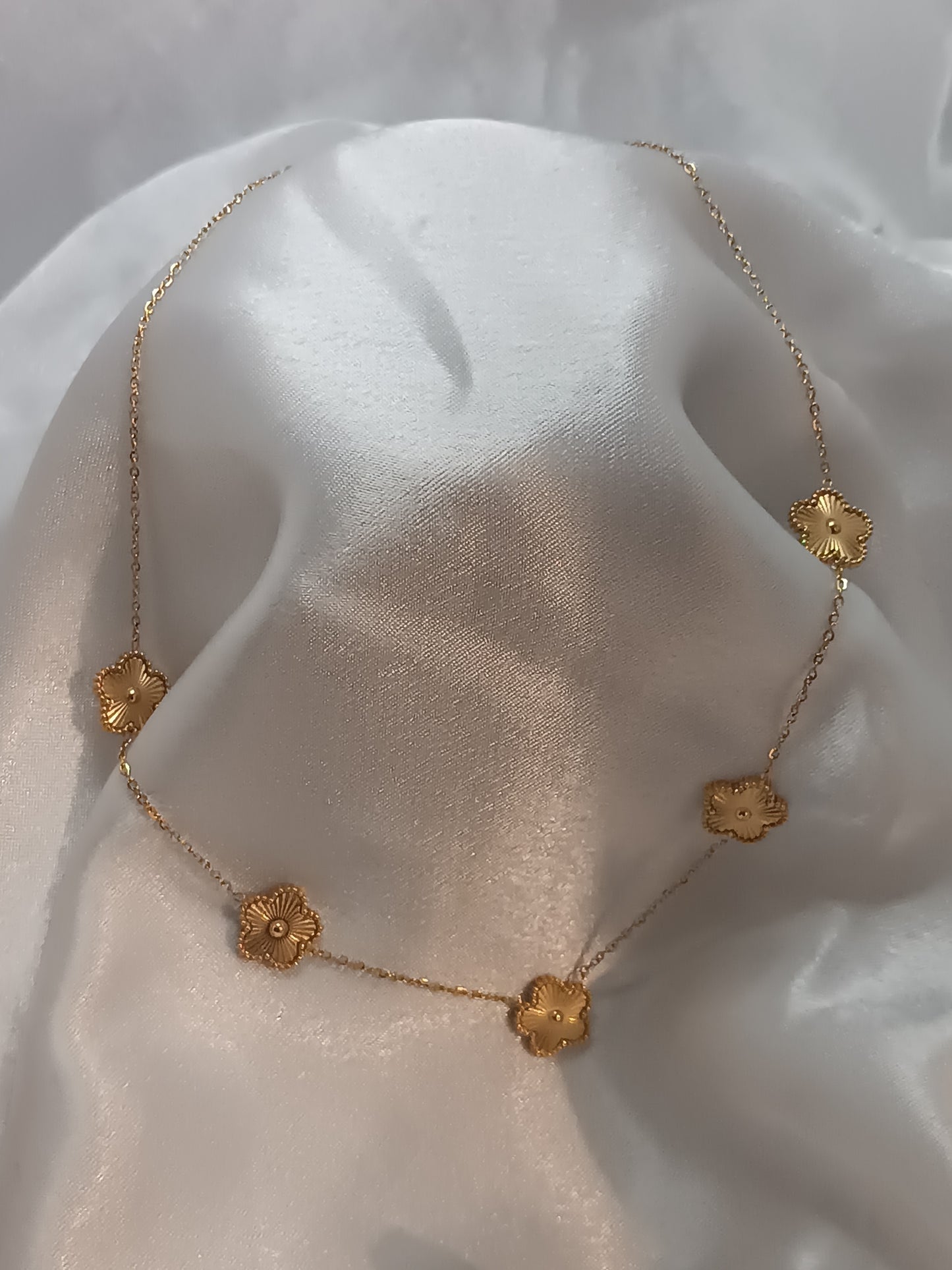 Collier Flora