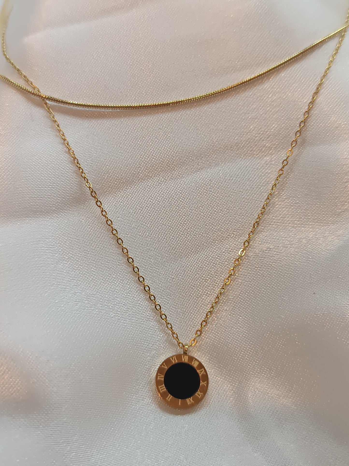 Collier Amna