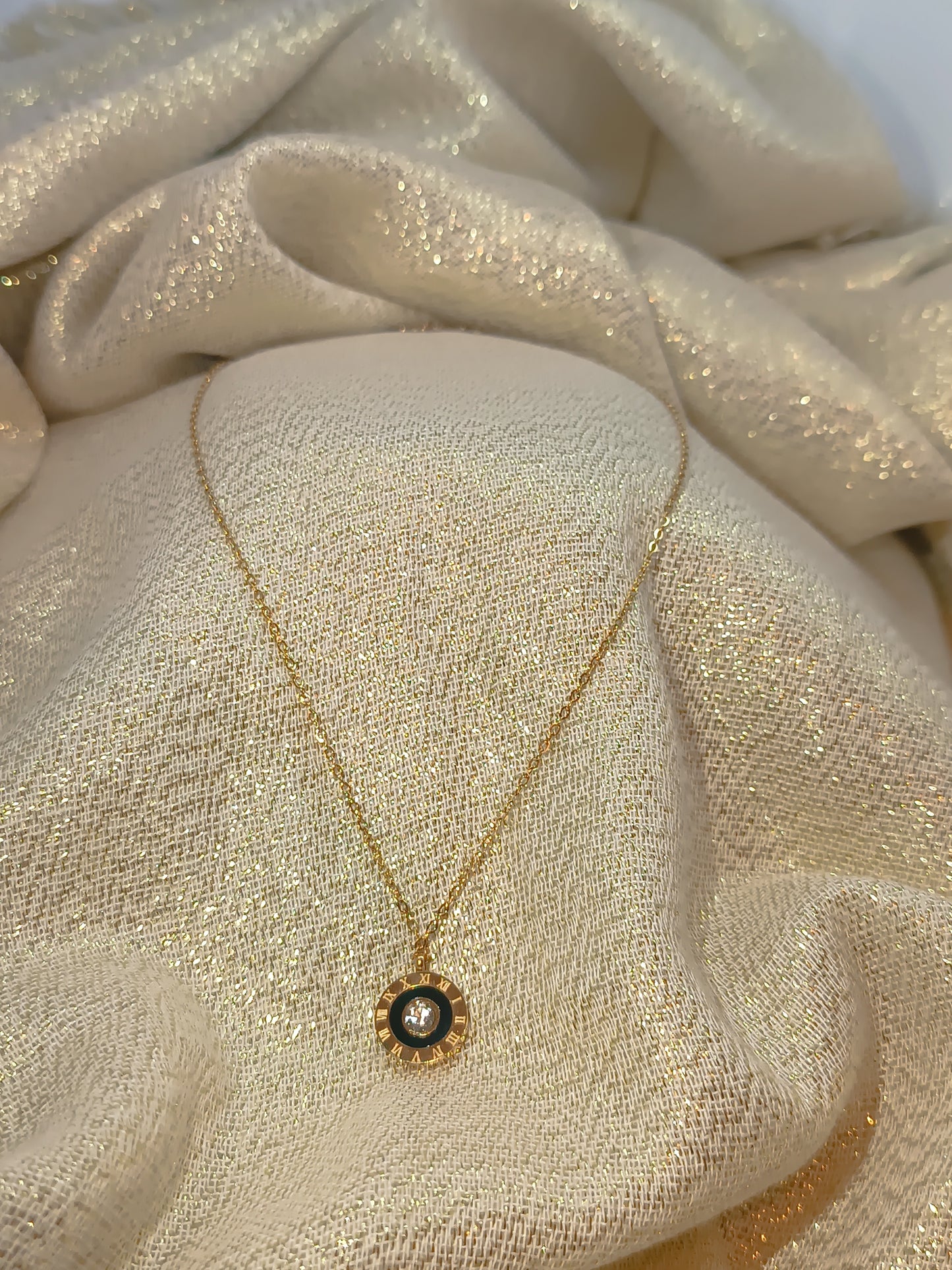Collier Jaya