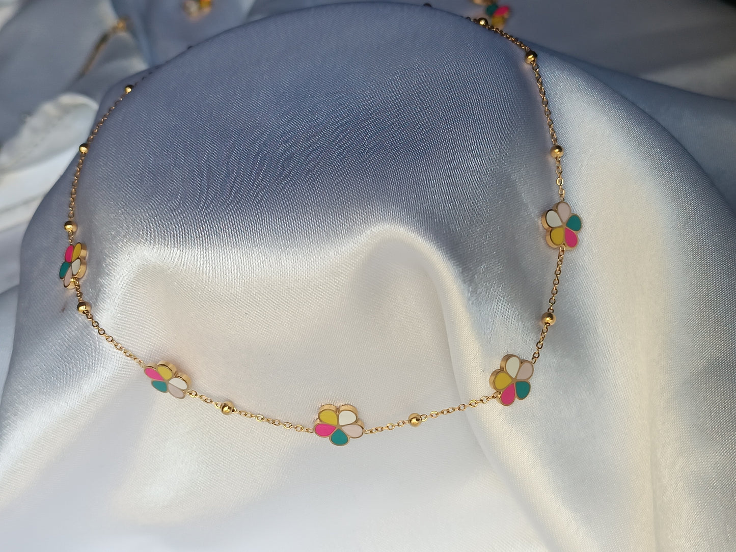 Collier Lyhana
