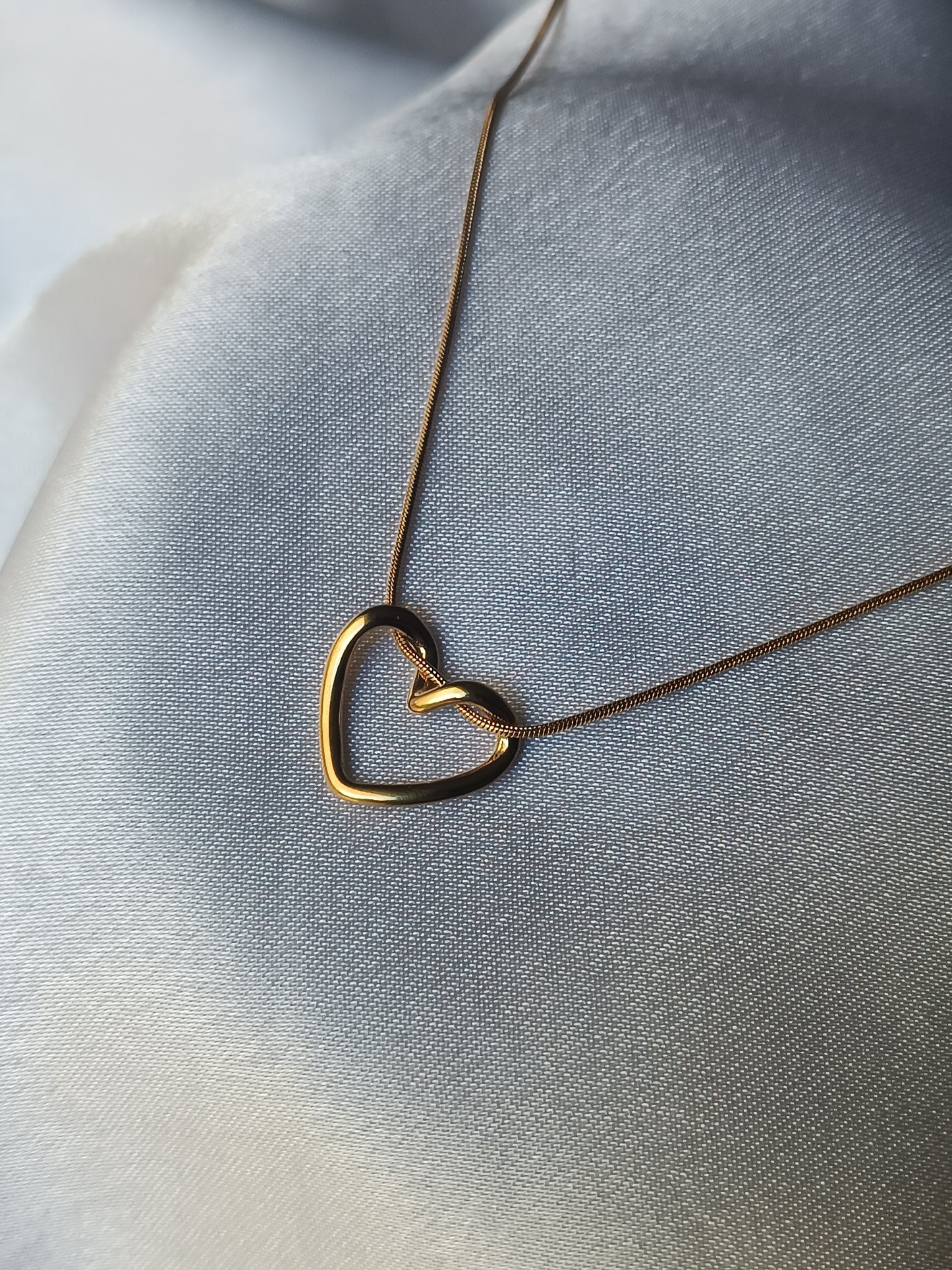 Collier Kima