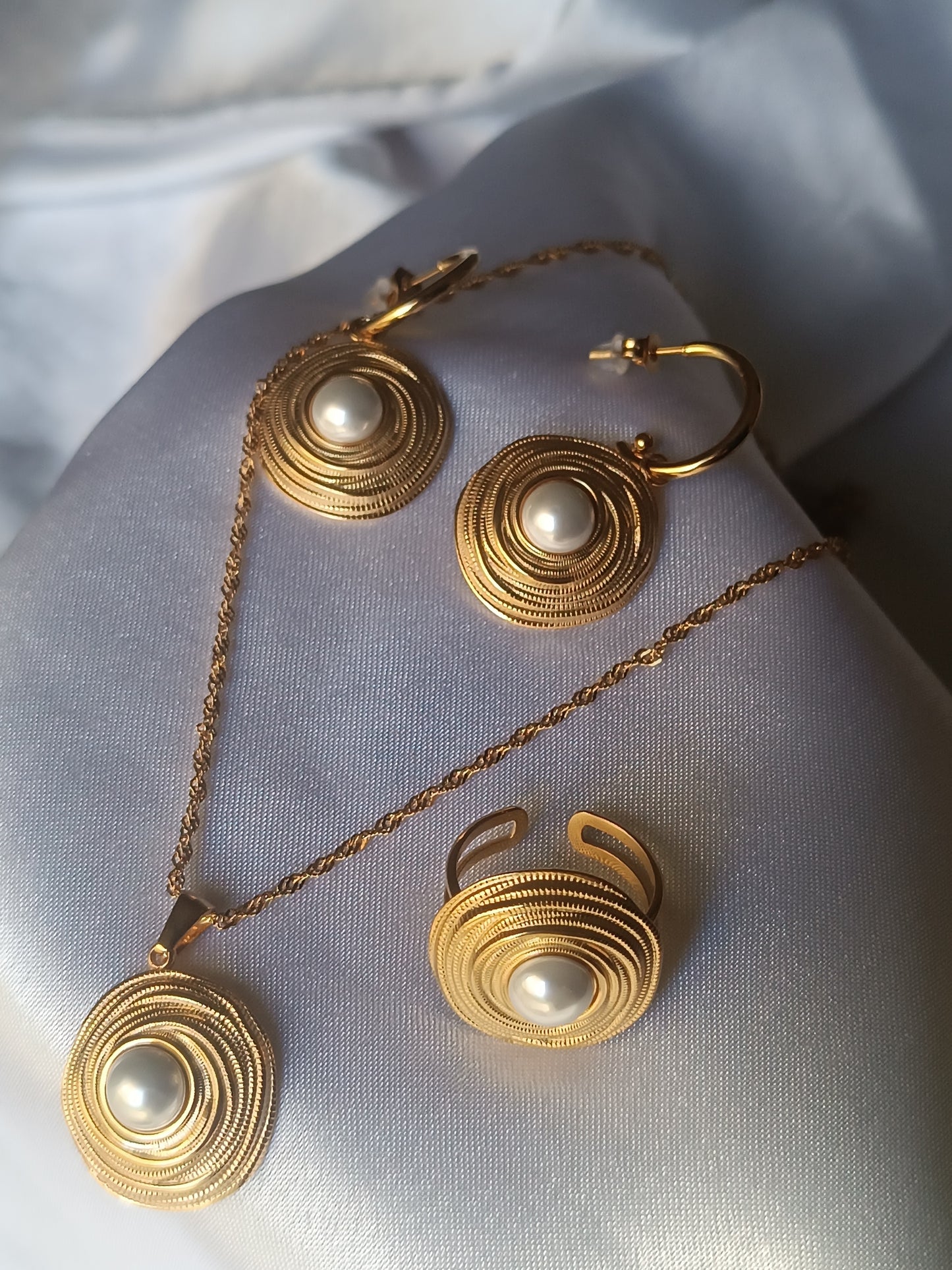 Collier Inaya